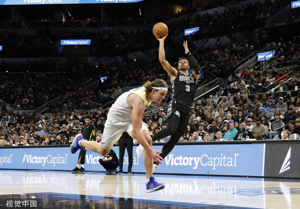 备受瞩目 备受瞩目