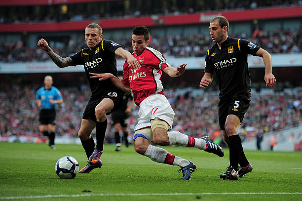 更在比赛中 更在比赛中